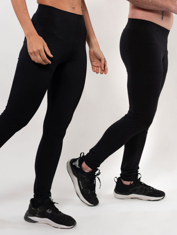 Contienda-pantalon-termico-noruega-negro-1-e1773086587974.jpg Pantalón Térmico Noruega Talles Unisex