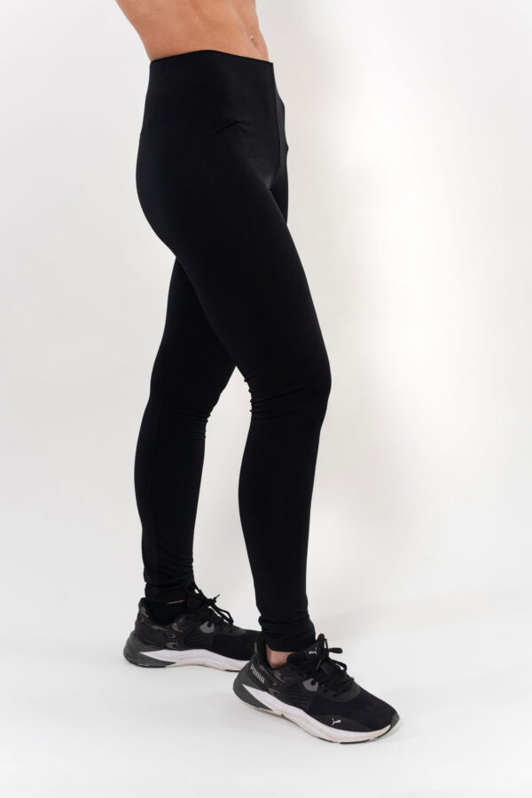 Contienda-pantalon-termico-noruega-negro-2.jpg Pantalón Térmico Noruega Talles Unisex