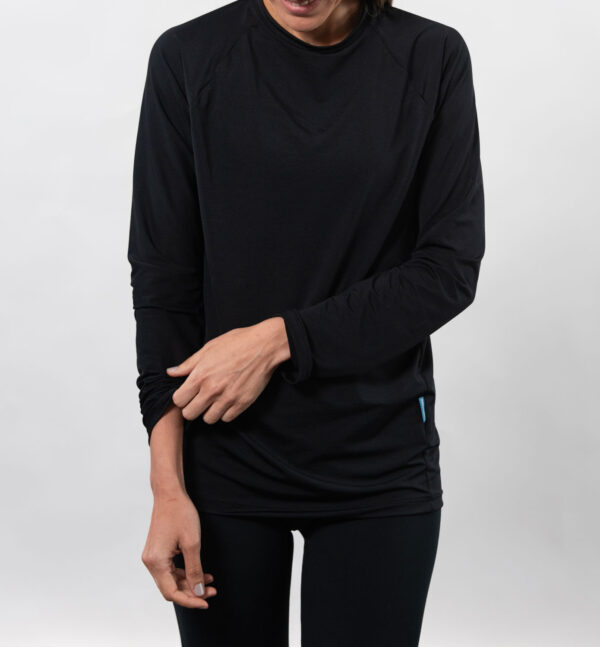 Contienda-termica-noruega-negro-3-e1773084052646.jpg Remera Termica Noruega Talles Unisex Contienda