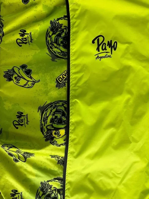 D_NQ_NP_2X_711775-MLA69244235218_052023-F.webp Campera Impermeable Payo