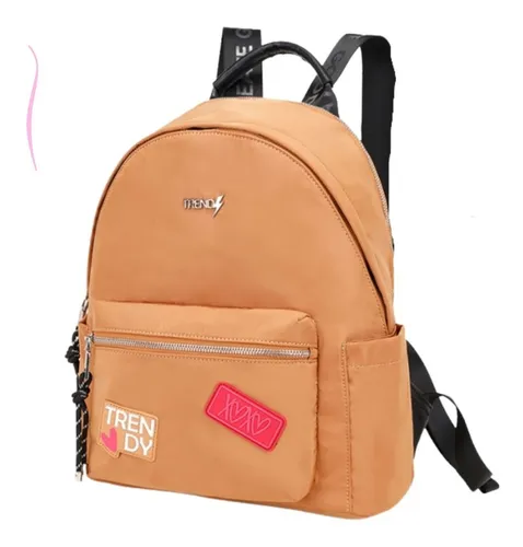 D_NQ_NP_766280-MLA52223349902_102022-O.webp Mochila Trendy (21665)