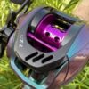 REE-17-19-1.jpg Reel Shark-x Baitcasting diseño compacto freno magentico. / Derecho - Izquierdo