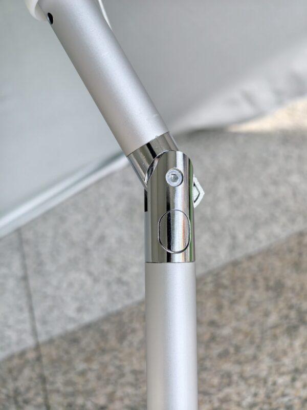 Sombrila mástil de aluminio, protección UV 2,2 mts (SOM-4-4) Ingreso estimado 20/09